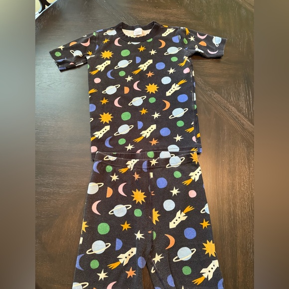 Hanna Andersson Space Pajamas size 14-16 - Picture 1 of 4